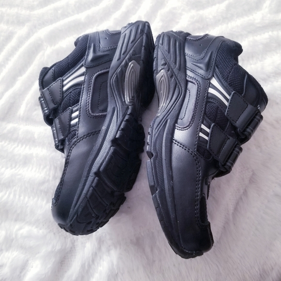 Vionic Tabi walker black leather sneaker size 5 - Picture 7 of 10